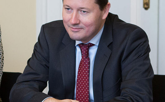 FPÖ-EU-Delöegationsleiter Harald Vilimsky fordert den Rücktritt das Generalsekretärs der EU-Kommission, Martin Selmayr.