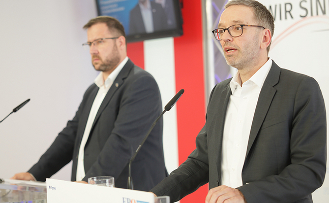 FPÖ-Verkehrssprecher Christian Hafenecker (l.) und -Bundesparteiobmann Herbert Kickl.