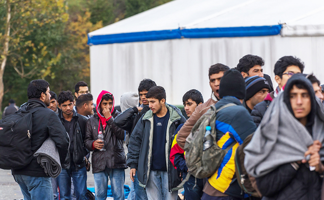 Bis September wurden heuer in Österreich bereits wieder 44.000 Asylanträge gestellt - der dritthöchste Wert seit 1958.