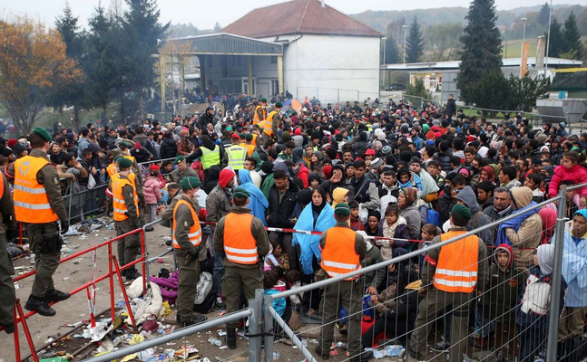 Neue EU-Kommission soll endlich geplante Asylzentren voranbringen - FP-EU-Delgationsleiter Vilimsky: „In diesen Asylzentren sollen Asylentscheidungen rasch getroffen werden und – im Falle eines negativen Ausgangs – die Menschen von dort auch direkt wieder in Ausgangs- bzw. Heimatländer zurückgebracht werden.“