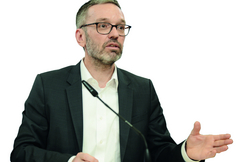 FPÖ-Bundesparteiobmann Kickl: "Plant Regierung tatsächlich die unkontrollierte Corona-Durchseuchung?"
