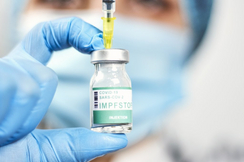 Corona-Impf-Experiment soll nun schon nach vier Monaten aufgefrischt werden.