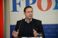 FPÖ-Bildungssprecher Brückl fragt sich: "Was macht derzeit eigentlich ÖVP-Bildungsminister Polaschek wirklich?"