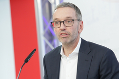 FPÖ-Bundesparteiobmann Kickl: "Echte Freiheit werden die Bürger erst dann erhalten, wenn sie das ÖVP-Grün-Regime abwählen können."
