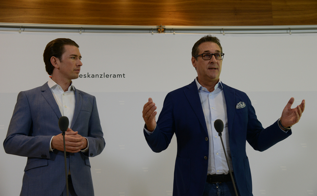 Bundeskanzler Sebastian Kurz und Vizekanzler Heinz-Christian Strache leiteten die Regierungsklausur in Mauerbach am Sonntag.