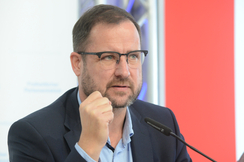 FPÖ-U-Ausschuss-Fraktionsführer Hafenecker: "'Förderschleicherei' der ÖVP bei Corona-Hilfen offenbart unfassbares Sittenbild!"